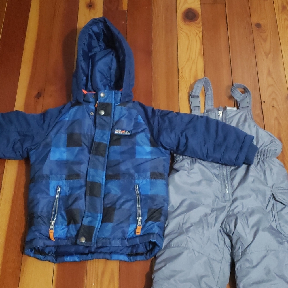 Carters 3T snow jacket and pants bundle